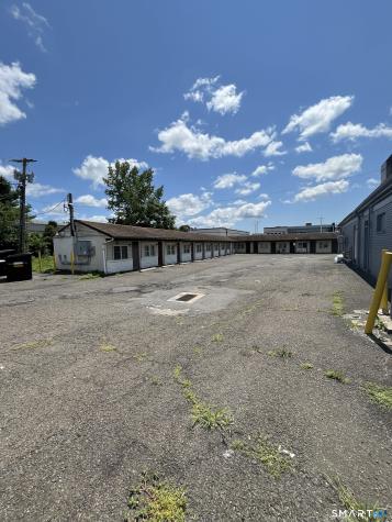 630 Washington Avenue North Haven CT 06473