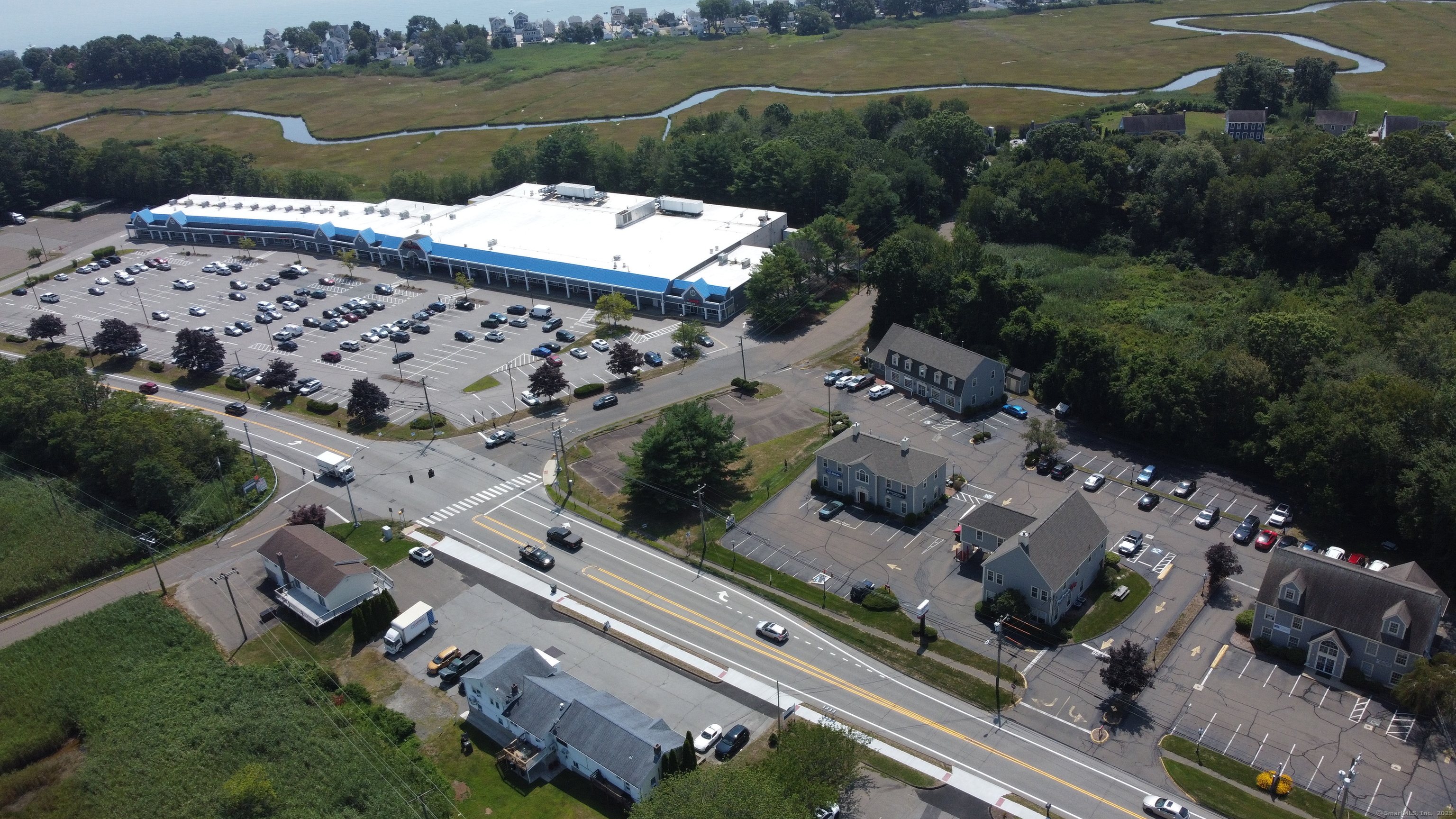 250-252 East Main Street Clinton CT 06413