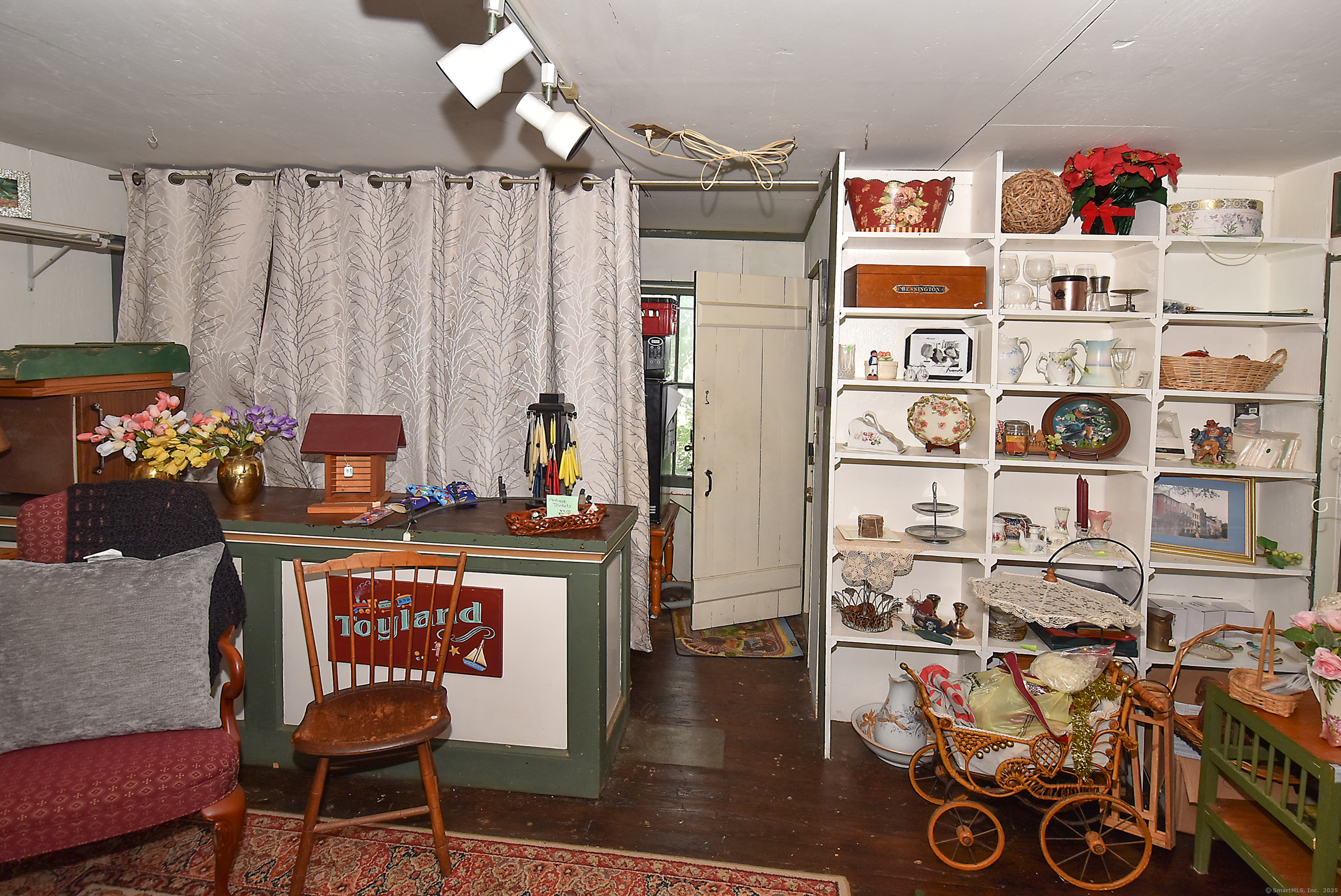 46 Tolland Green Tolland CT 06084