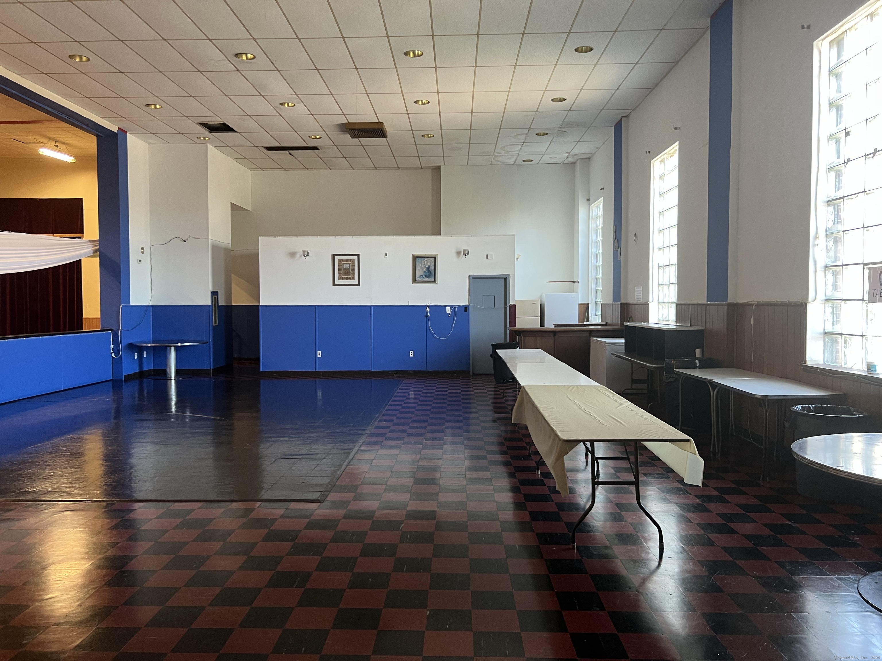 595 East Washington Avenue Bridgeport CT 06608