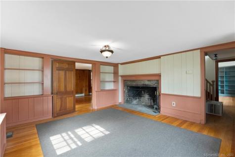 130 East Main Street Clinton CT 06413
