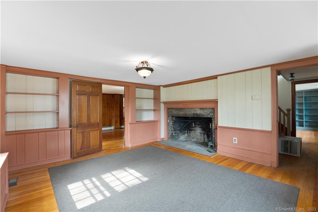 130 East Main Street Clinton CT 06413
