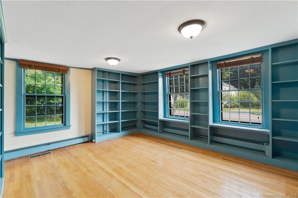 130 East Main Street Clinton CT 06413
