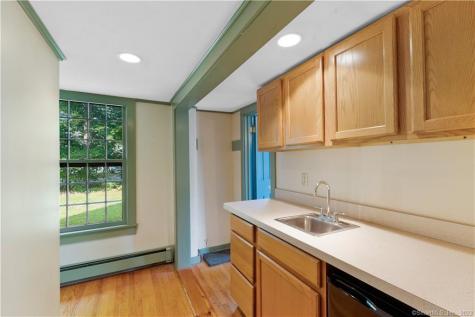 130 East Main Street Clinton CT 06413