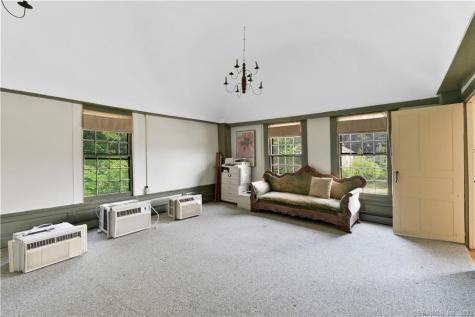 130 East Main Street Clinton CT 06413