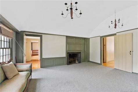 130 East Main Street Clinton CT 06413