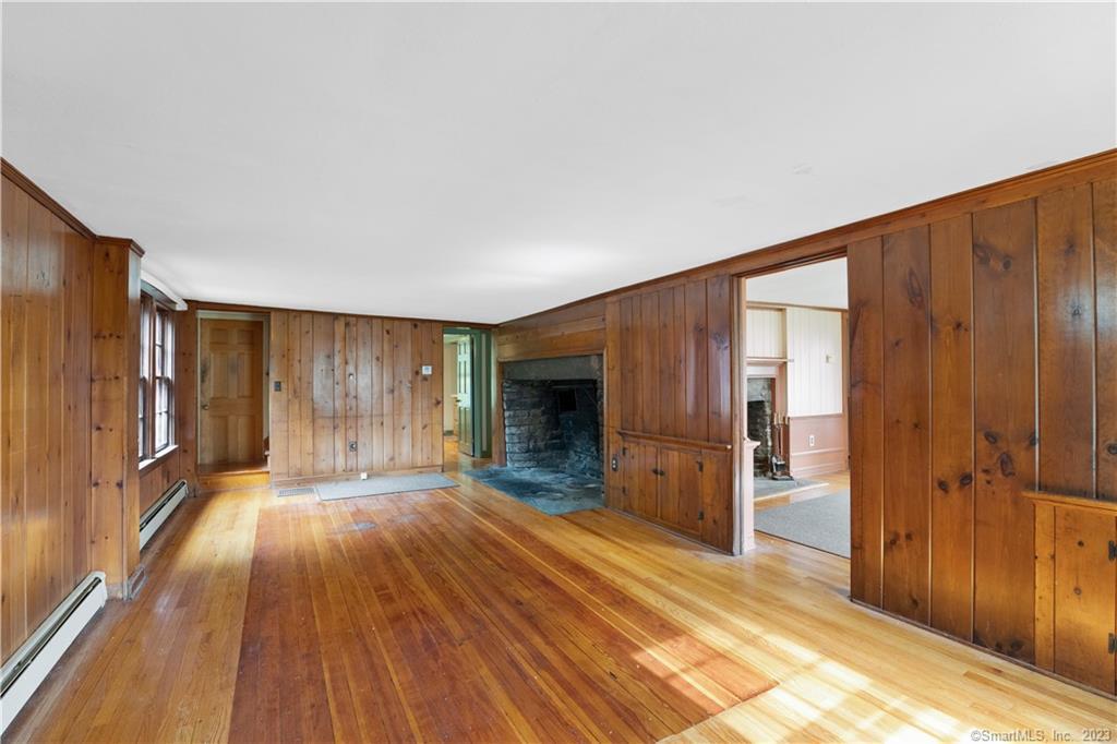 130 East Main Street Clinton CT 06413