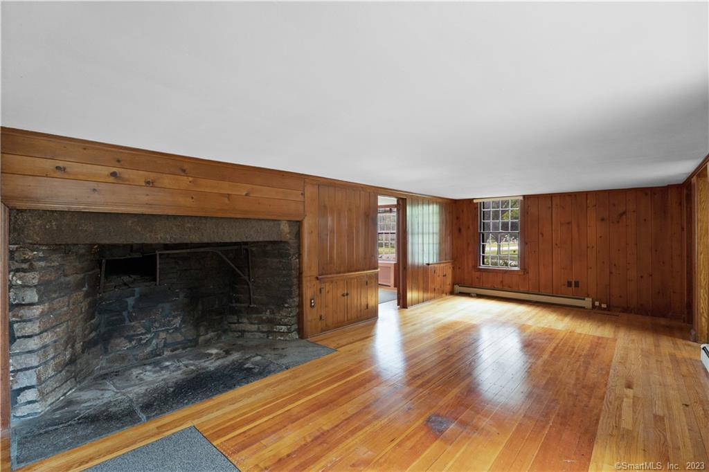 130 East Main Street Clinton CT 06413
