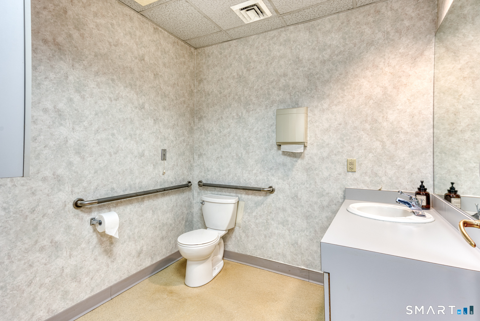839 Marshall Phelps Road Windsor CT 06095