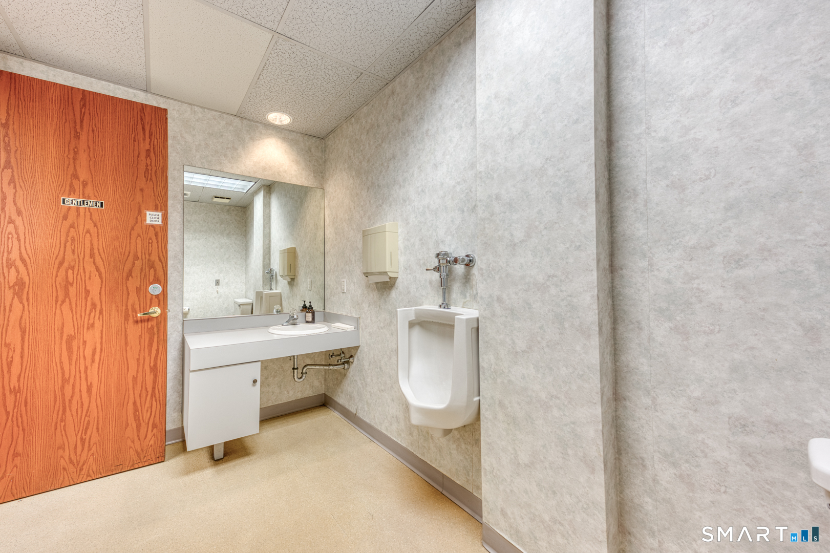 839 Marshall Phelps Road Windsor CT 06095