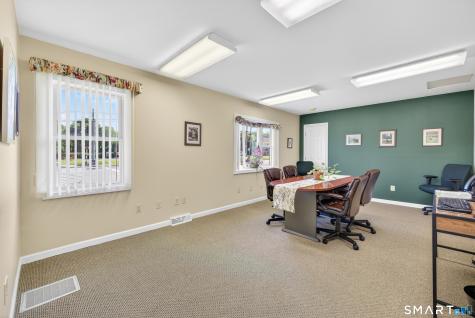 239 E Main Street Clinton CT 06413