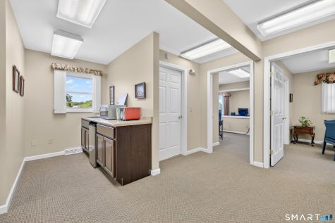 239 E Main Street Clinton CT 06413