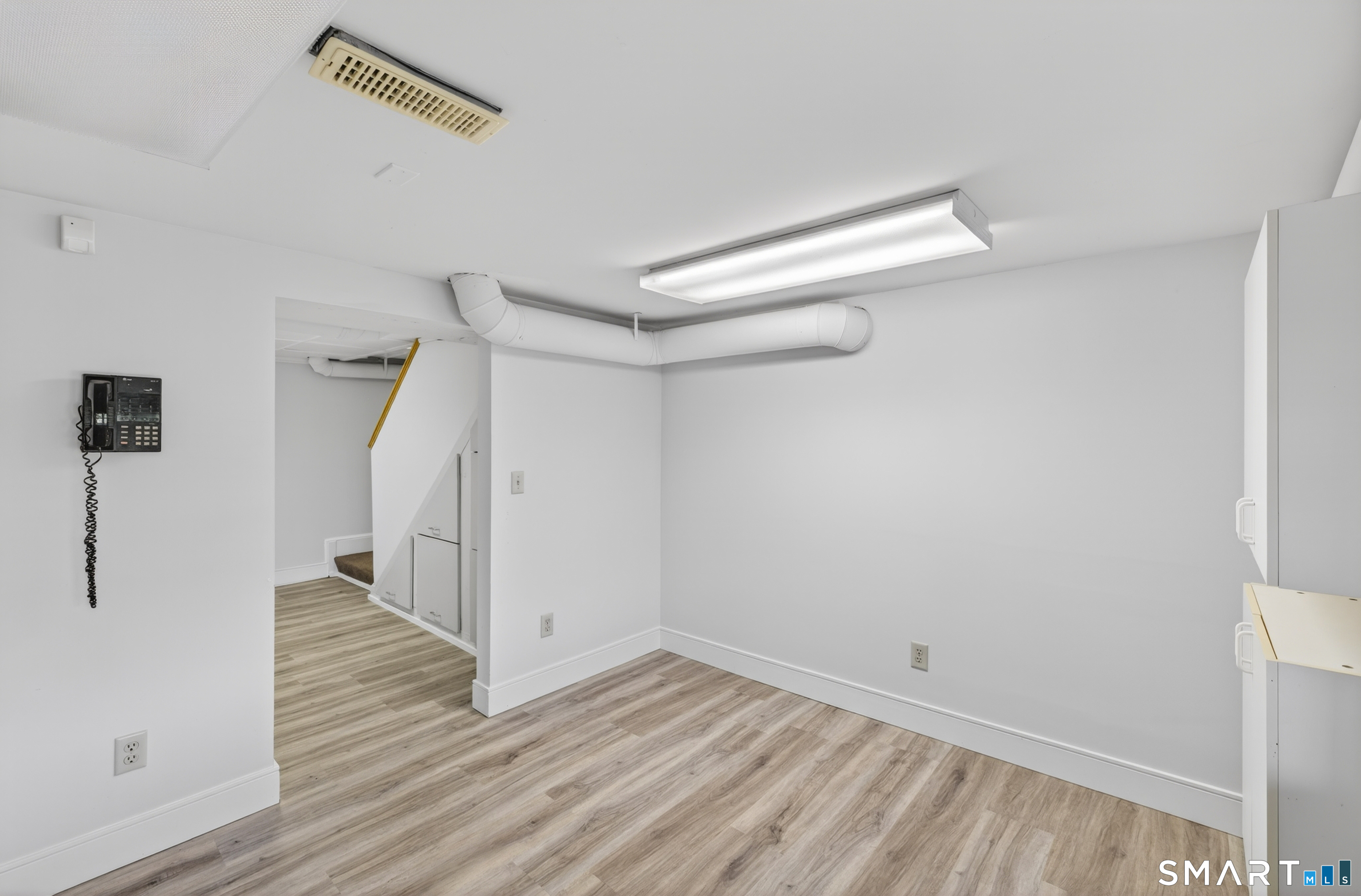 239 E Main Street Clinton CT 06413