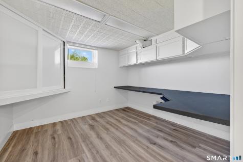 239 E Main Street Clinton CT 06413