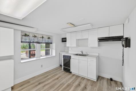 239 E Main Street Clinton CT 06413