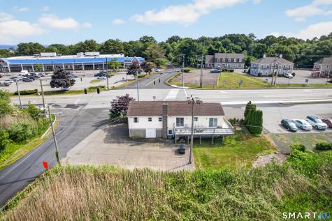 239 E Main Street Clinton CT 06413