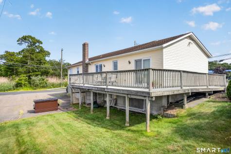 239 E Main Street Clinton CT 06413