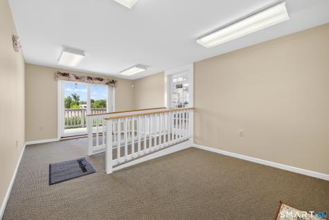 239 E Main Street Clinton CT 06413