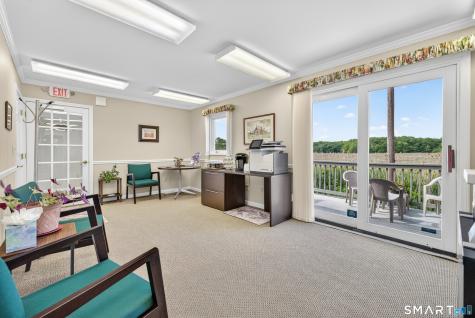 239 E Main Street Clinton CT 06413