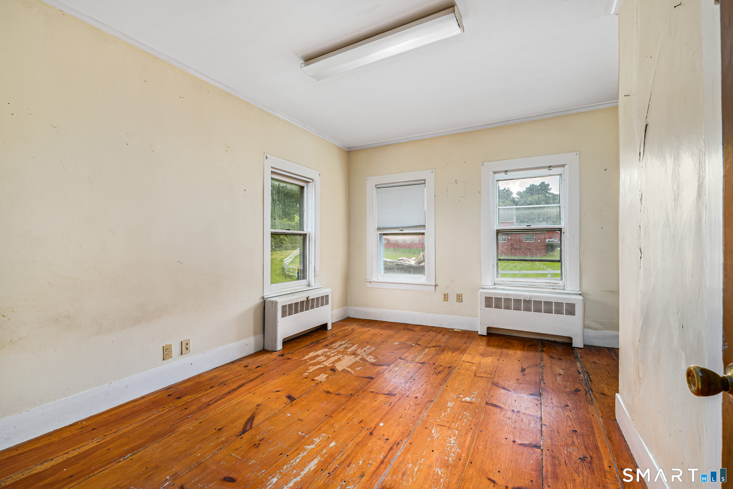 91 Church Street Thompson CT 06277