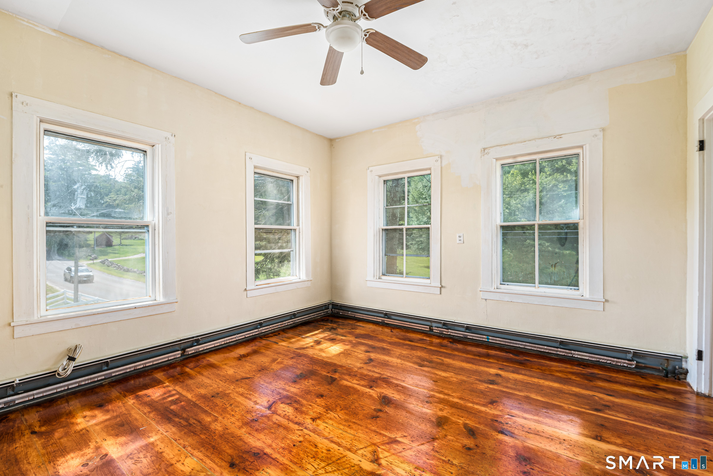 91 Church Street Thompson CT 06277