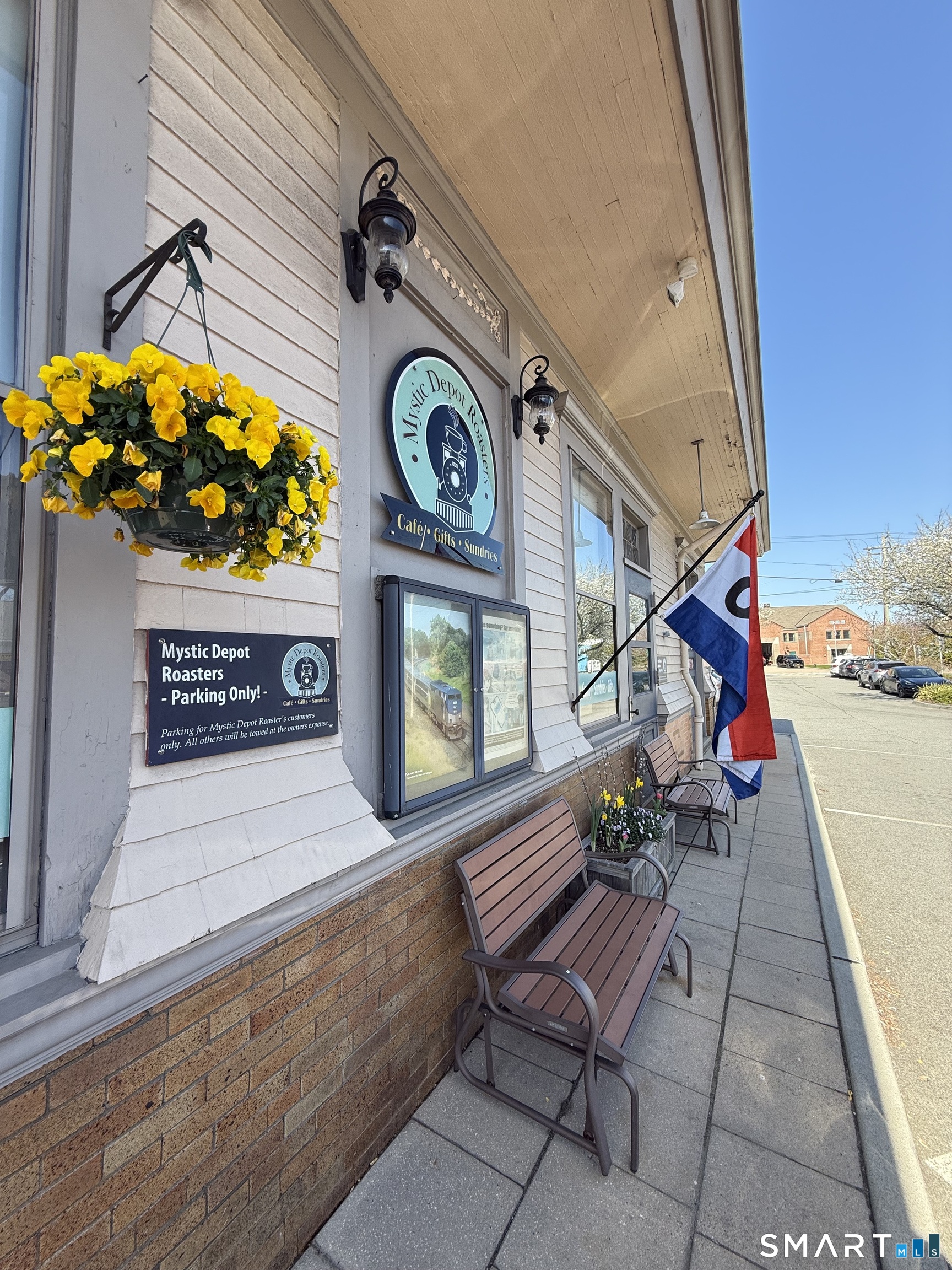 2 Roosevelt Avenue Stonington CT 06355