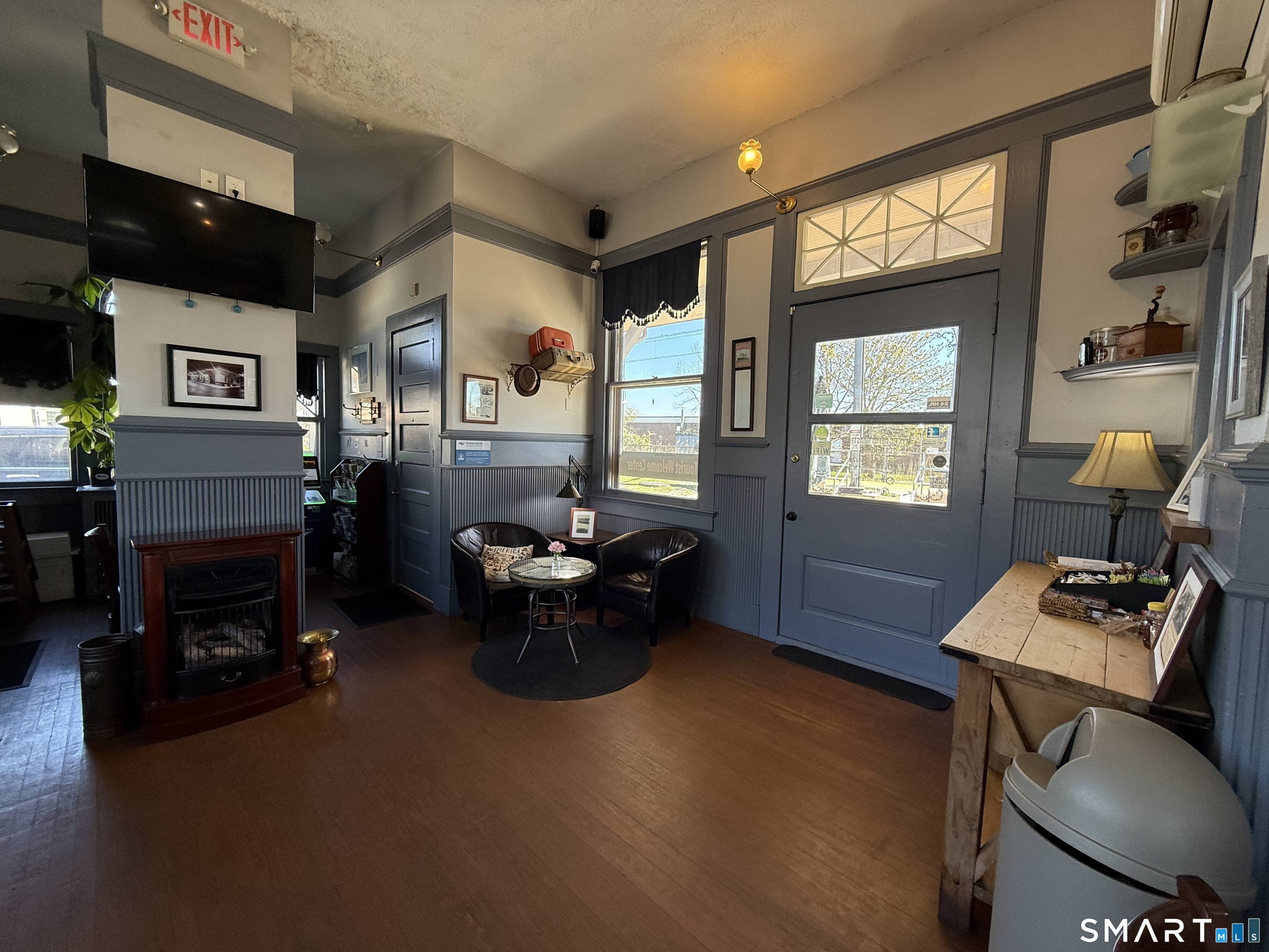 2 Roosevelt Avenue Stonington CT 06355