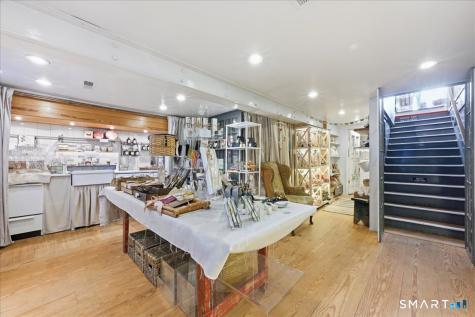 21 Main Street Chester CT 06412