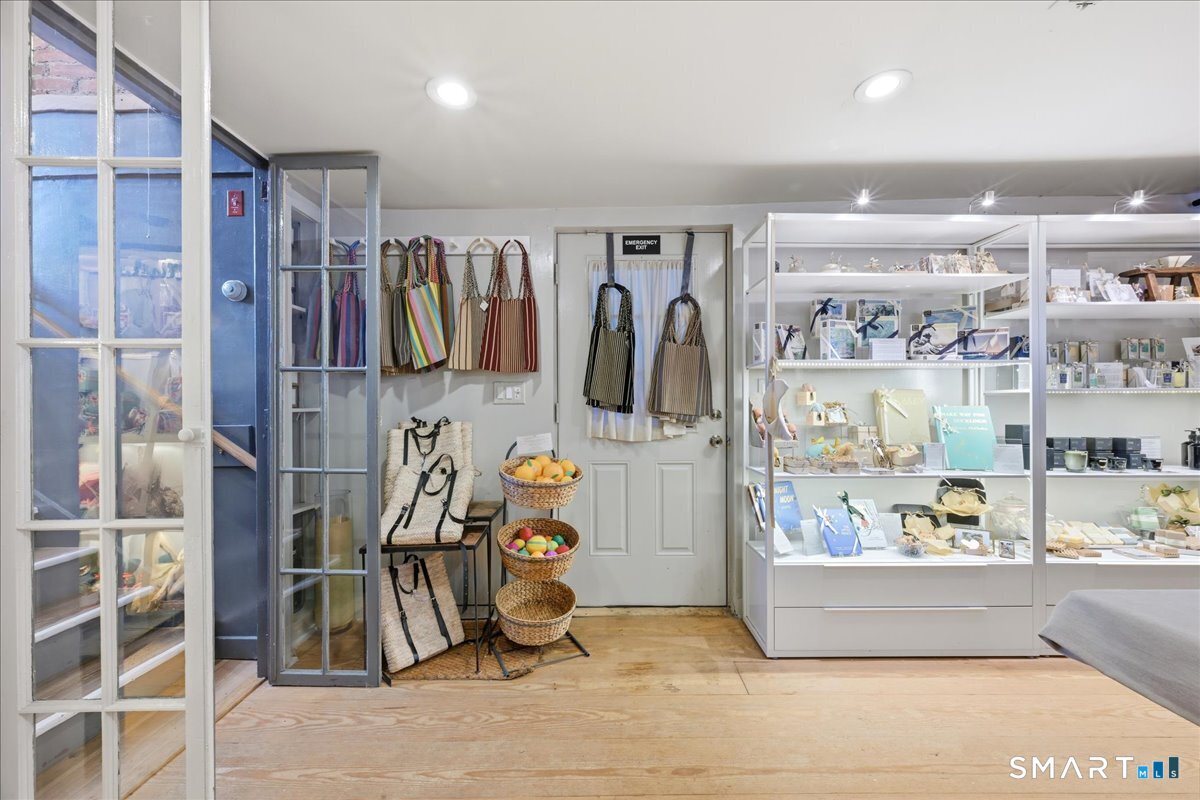 21 Main Street Chester CT 06412