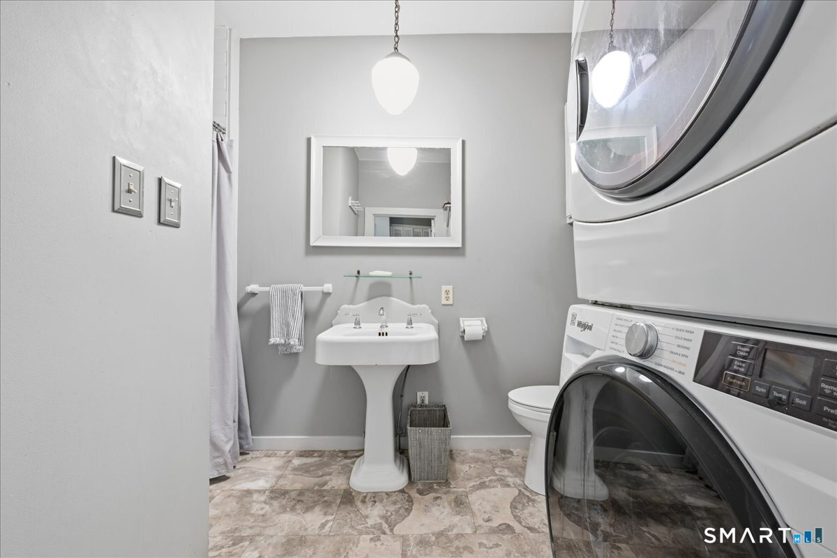 21 Main Street Chester CT 06412