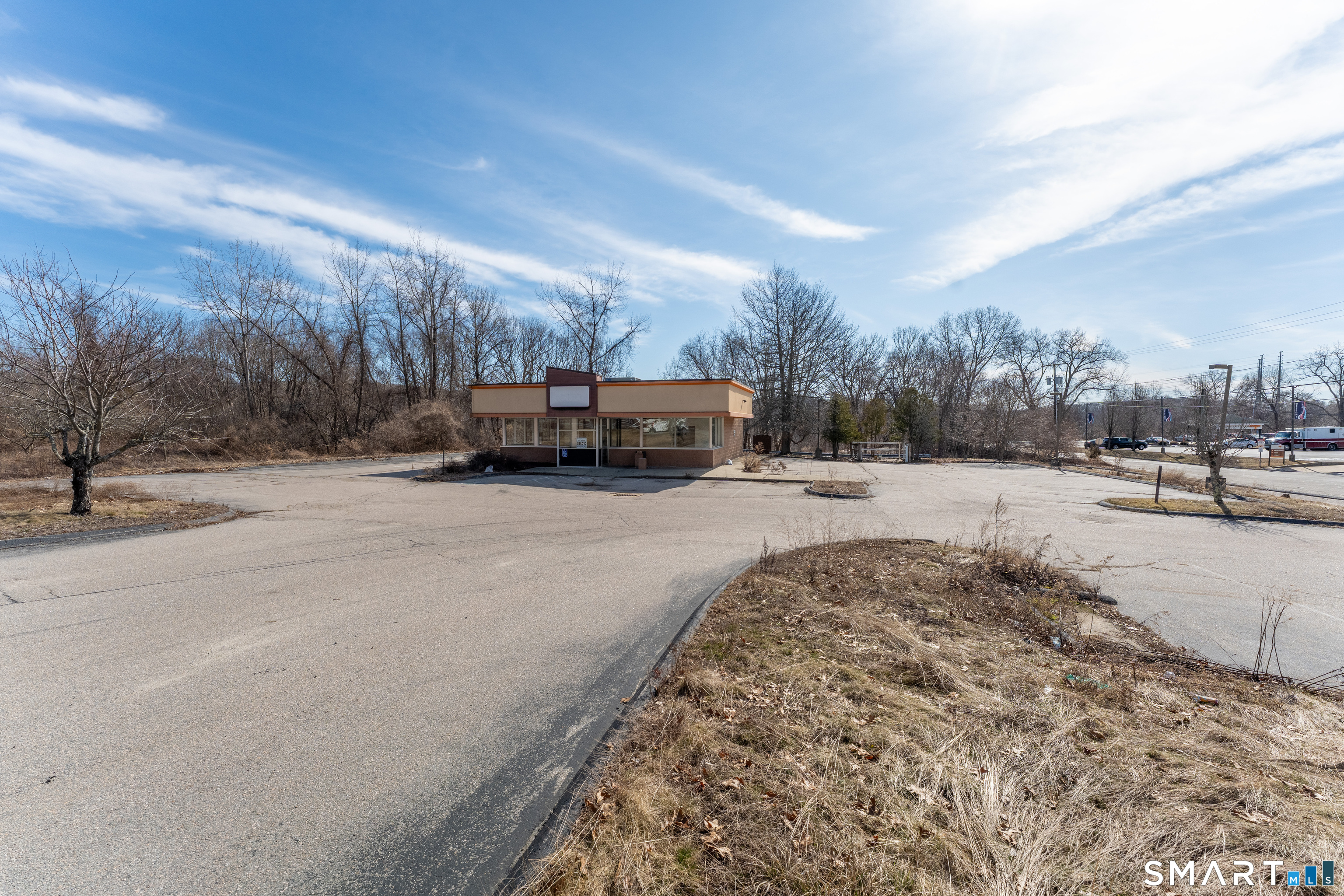 641 Norwich New London Turnpike Montville CT 06382