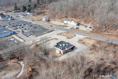 641 Norwich New London Turnpike Montville CT 06382