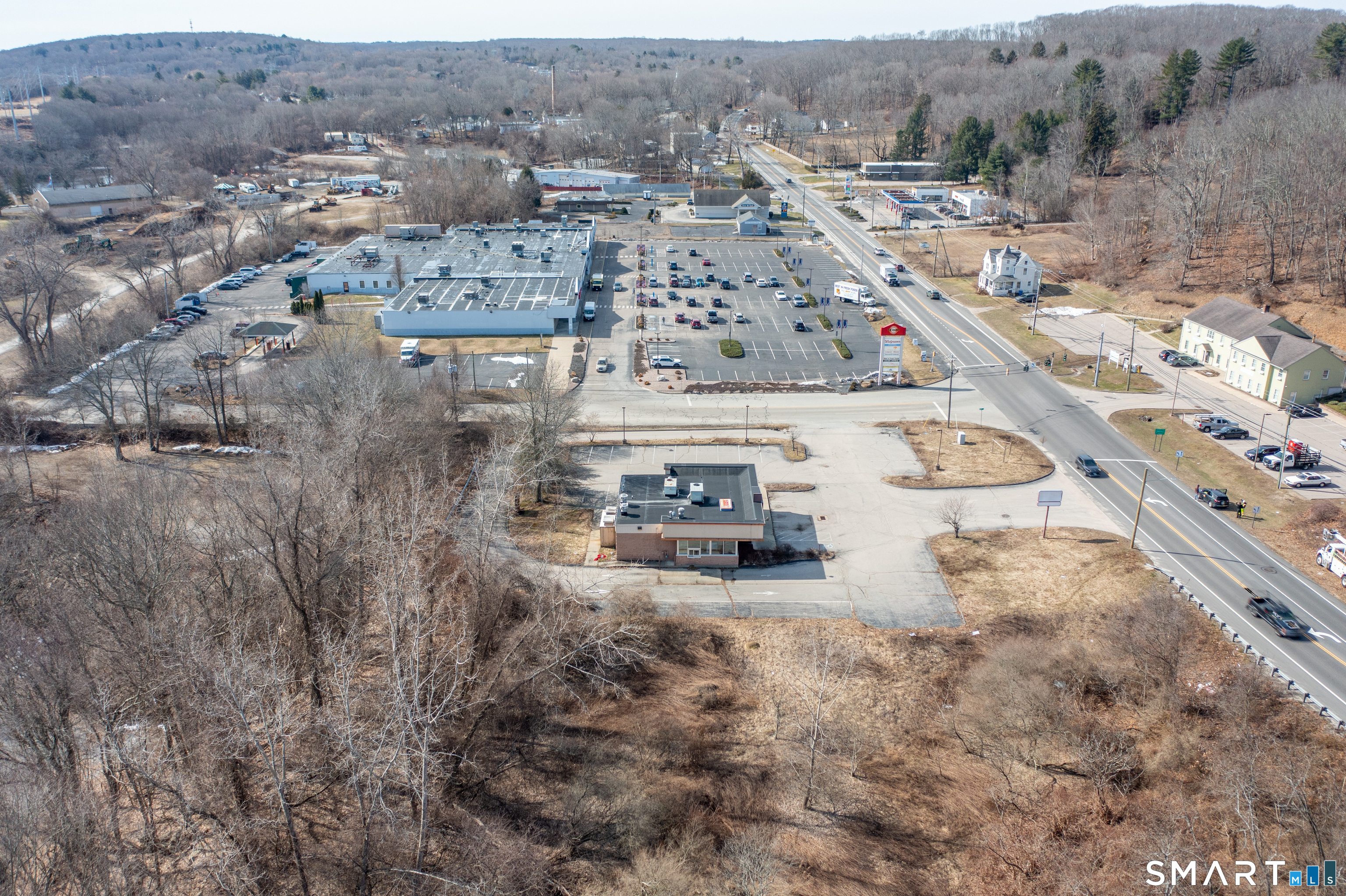 641 Norwich New London Turnpike Montville CT 06382