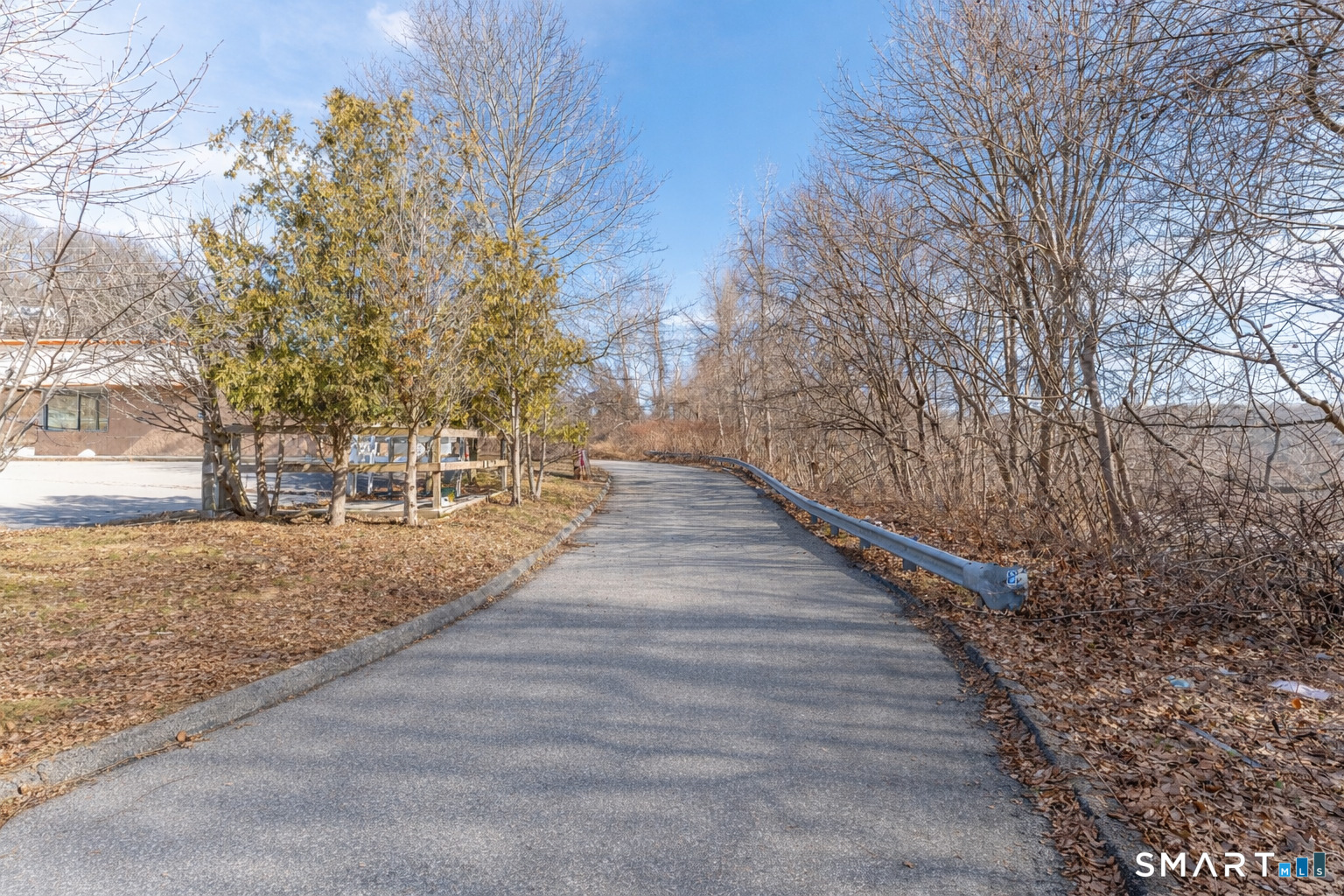 641 Norwich New London Turnpike Montville CT 06382