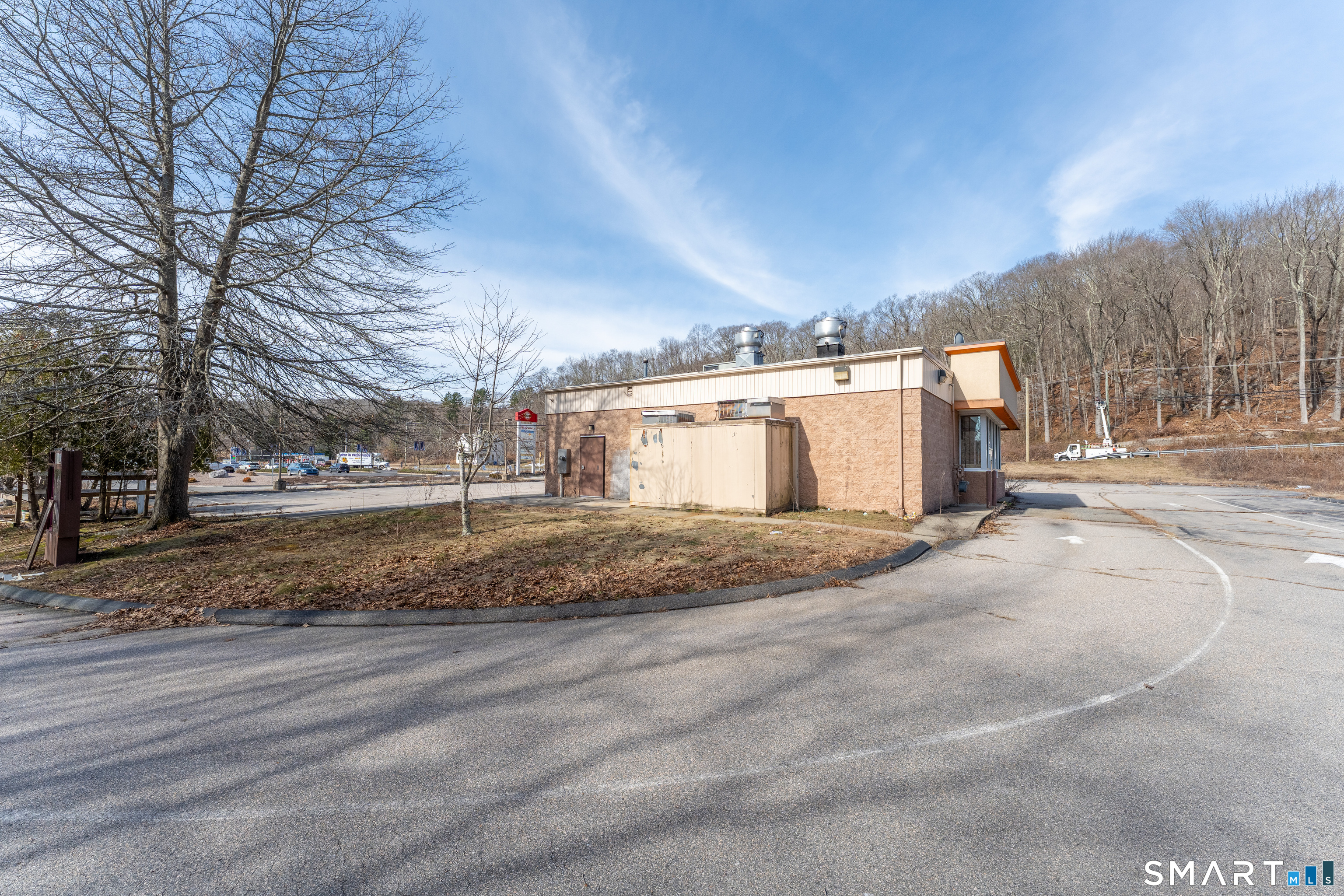 641 Norwich New London Turnpike Montville CT 06382