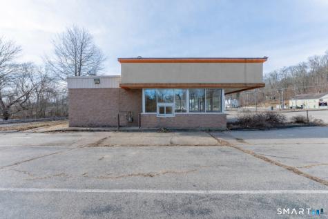 641 Norwich New London Turnpike Montville CT 06382