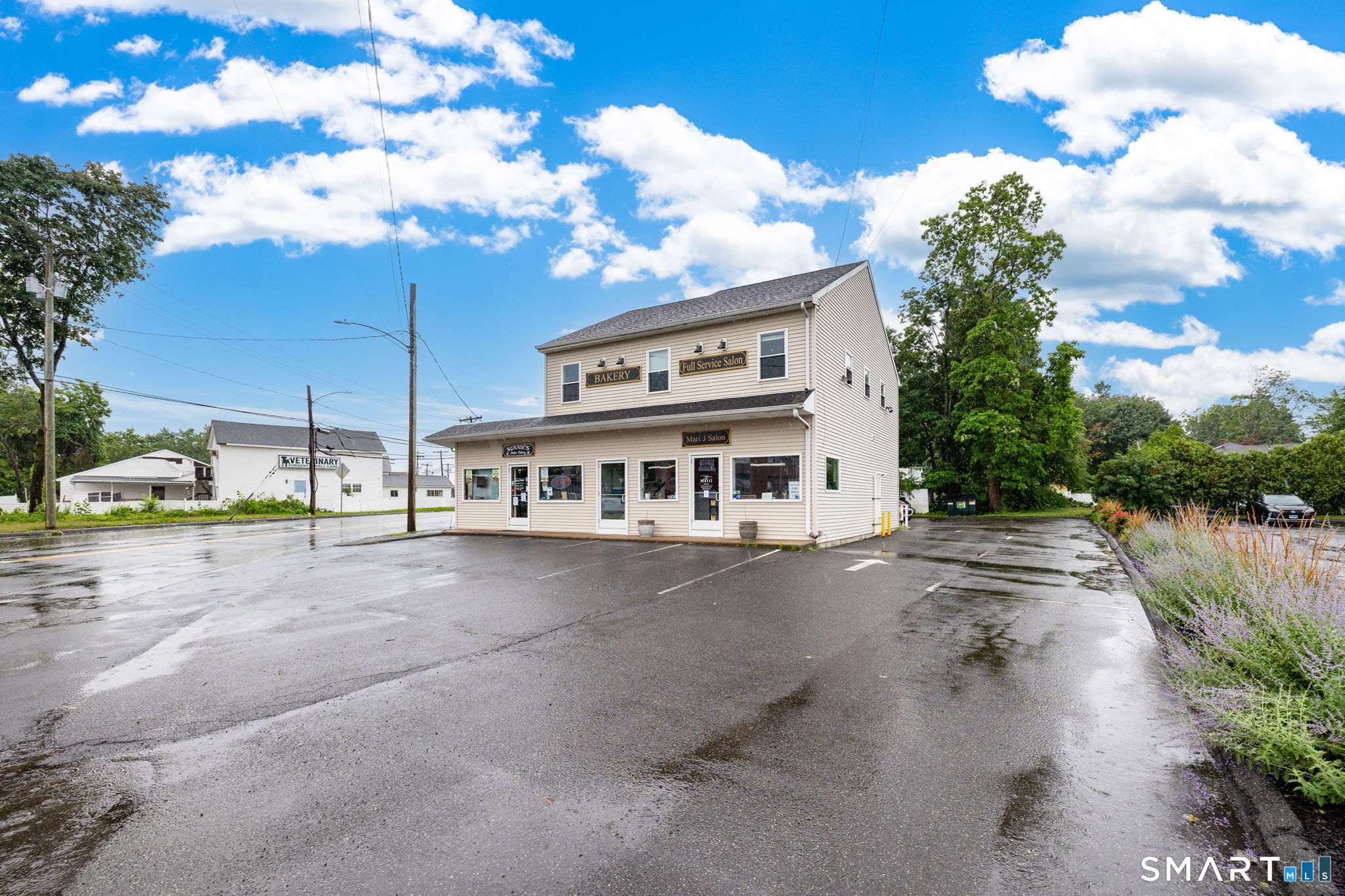104 East Main Street Plainville CT 06062