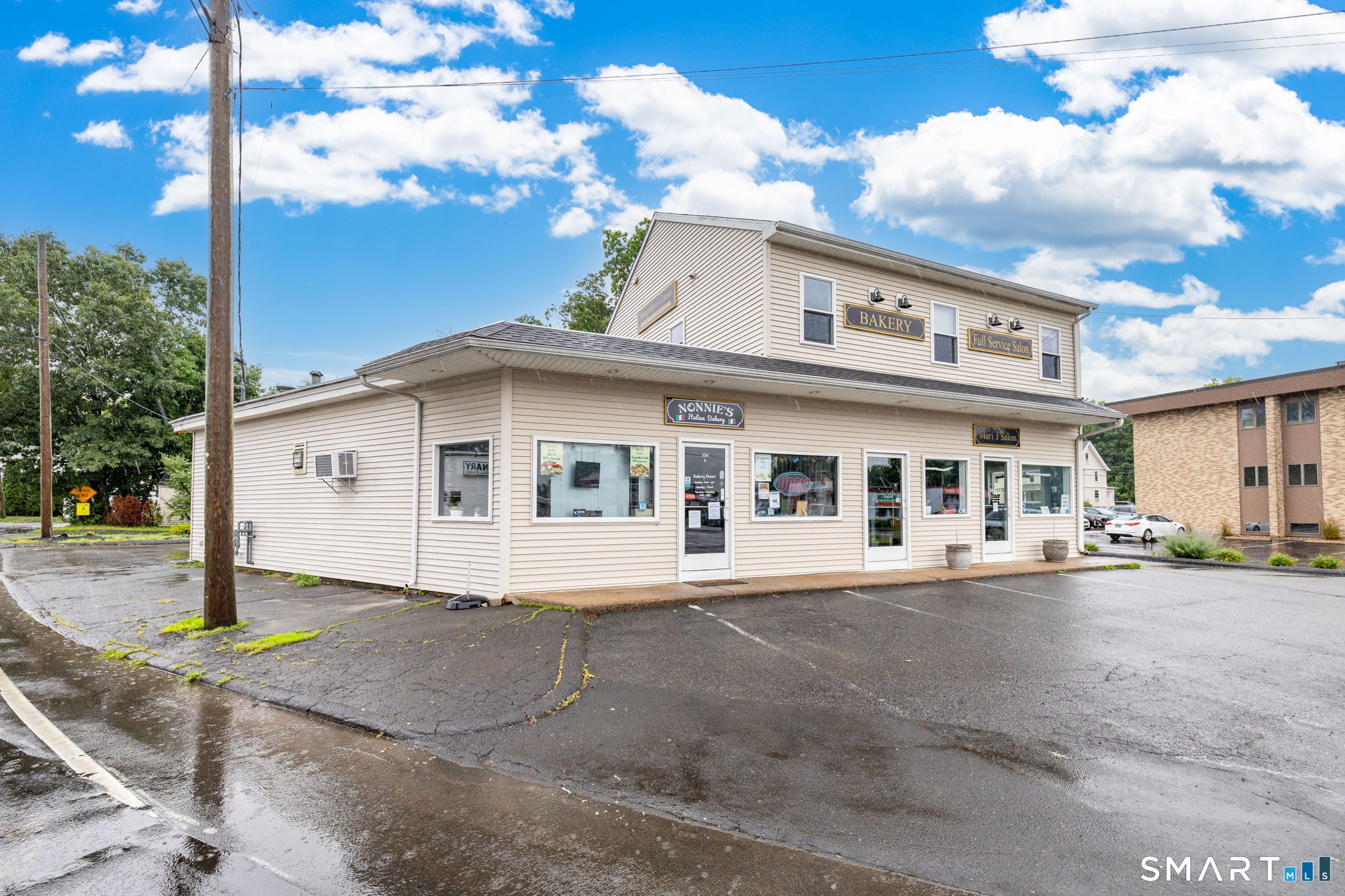 104 East Main Street Plainville CT 06062