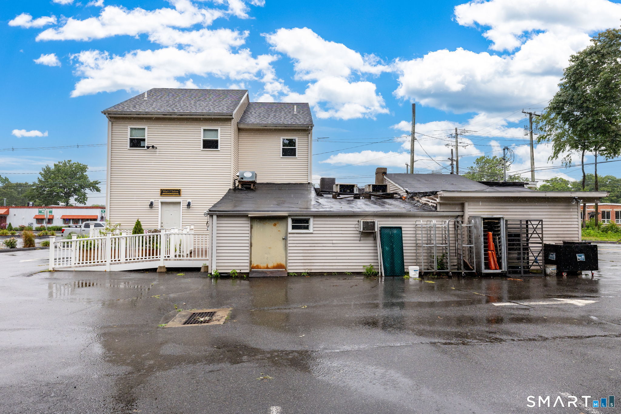 104 East Main Street Plainville CT 06062