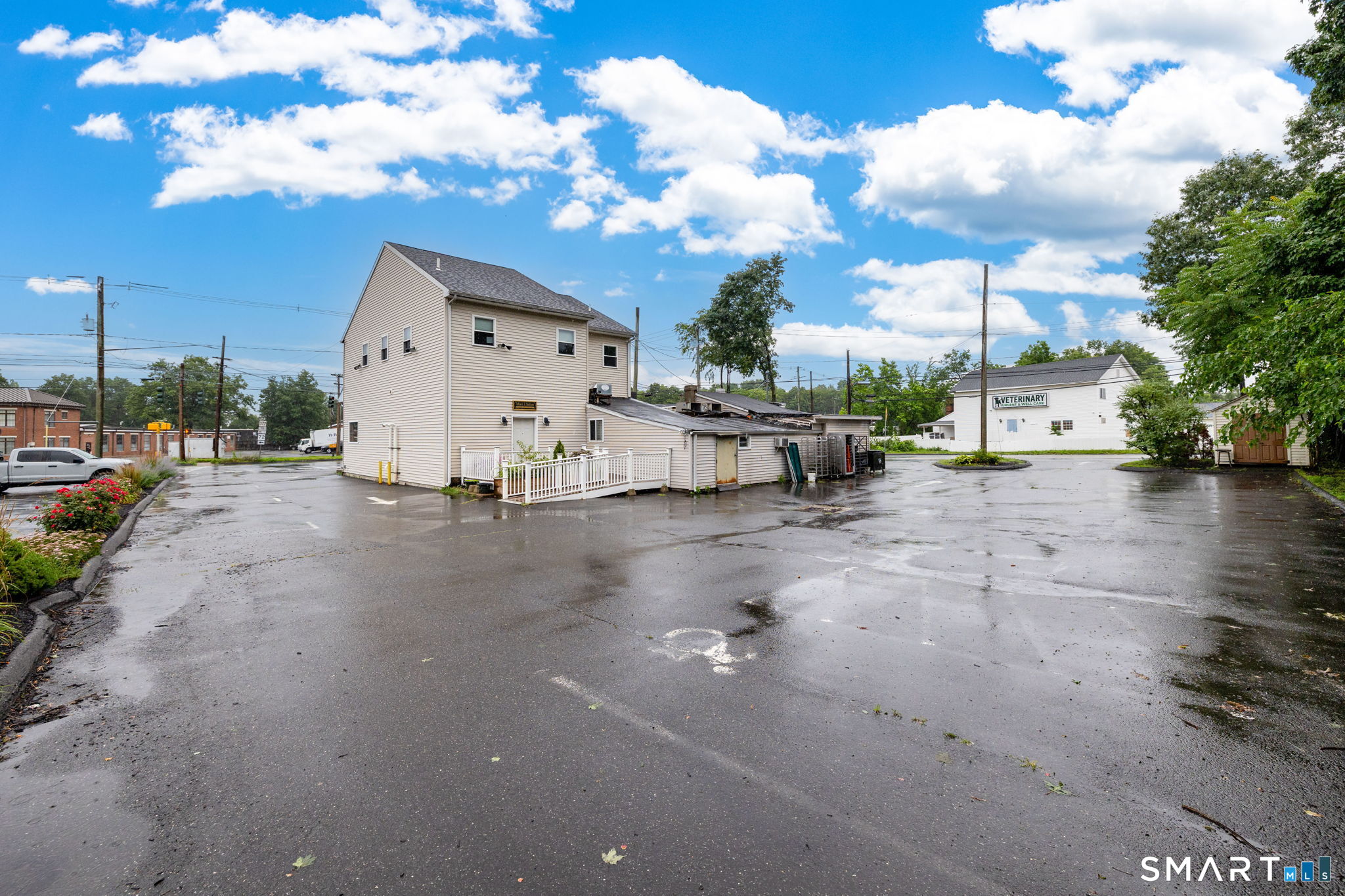 104 East Main Street Plainville CT 06062