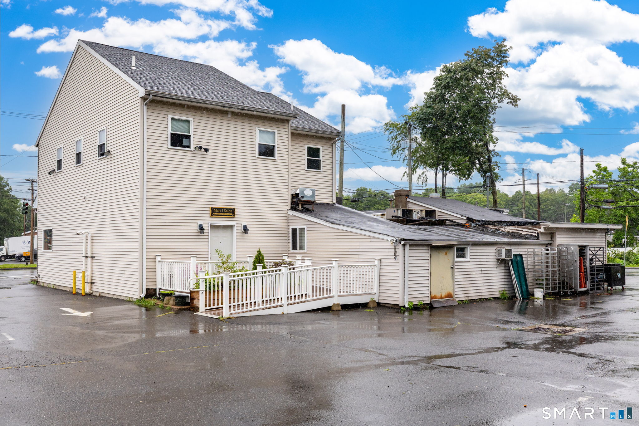 104 East Main Street Plainville CT 06062