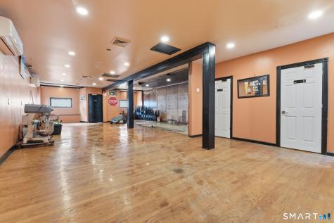 73 Ferry Street Middletown CT 06457