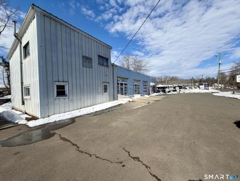 68 South Road Somers CT 06071