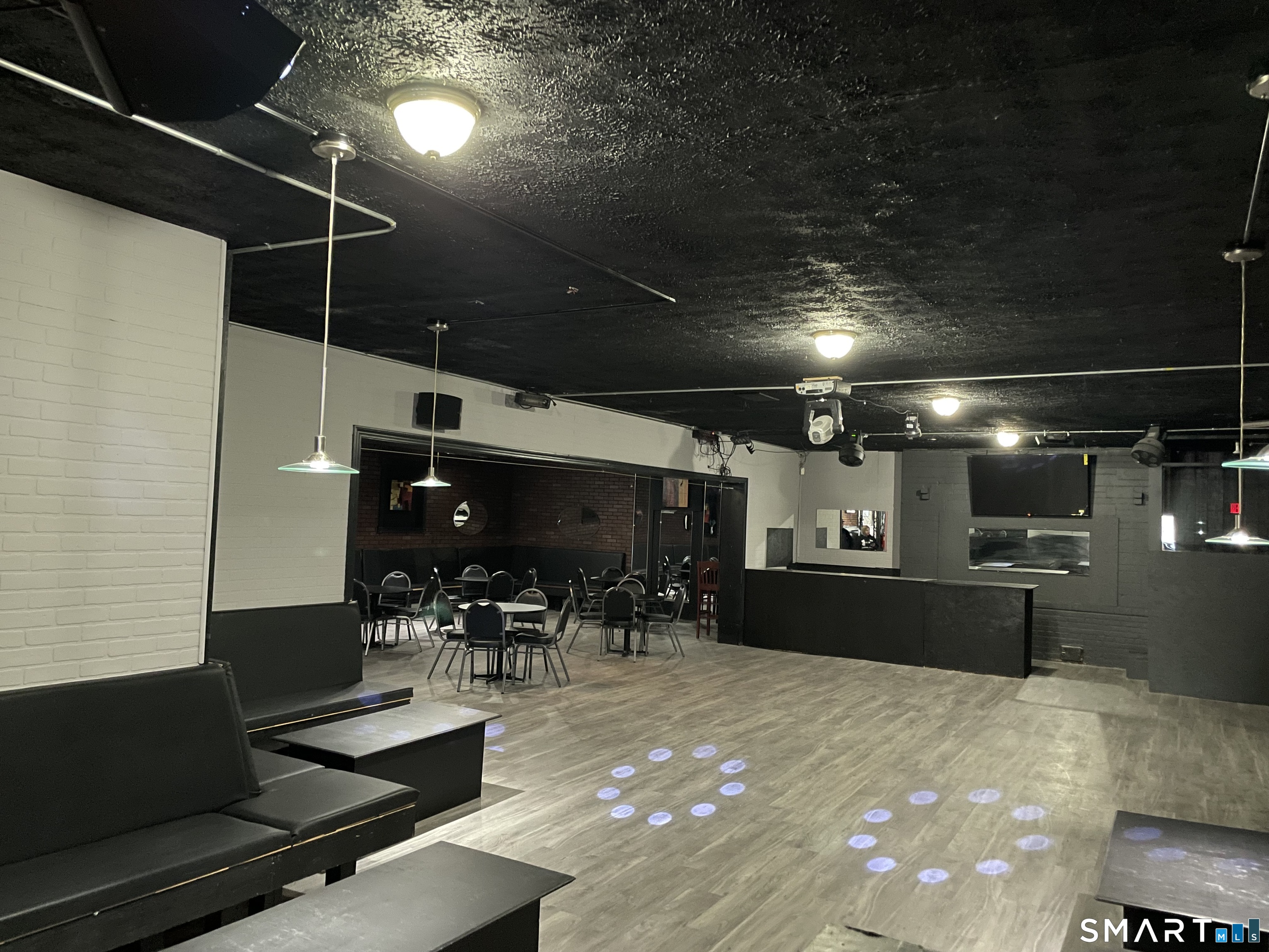 1943 Broad Street Hartford CT 06114
