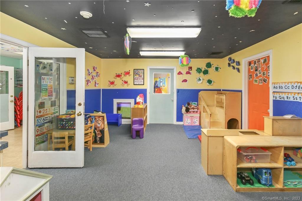 1129 Route 169 Woodstock CT 06281