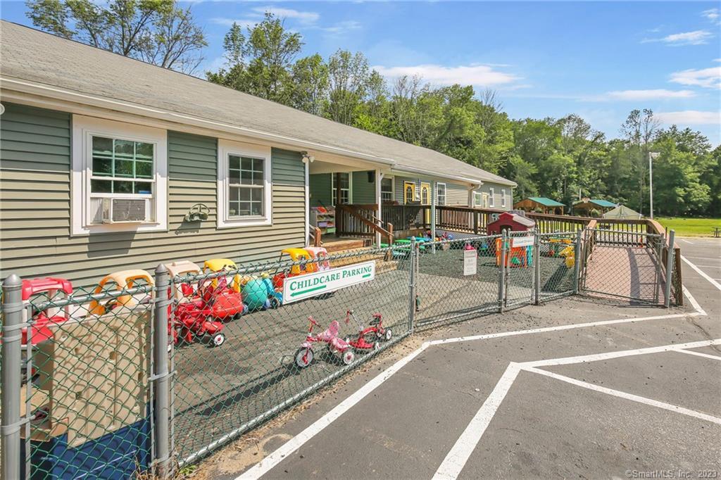 1129 Route 169 Woodstock CT 06281