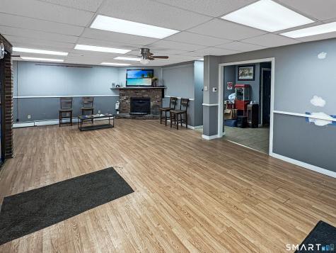 200 West Main Street Meriden CT 06451