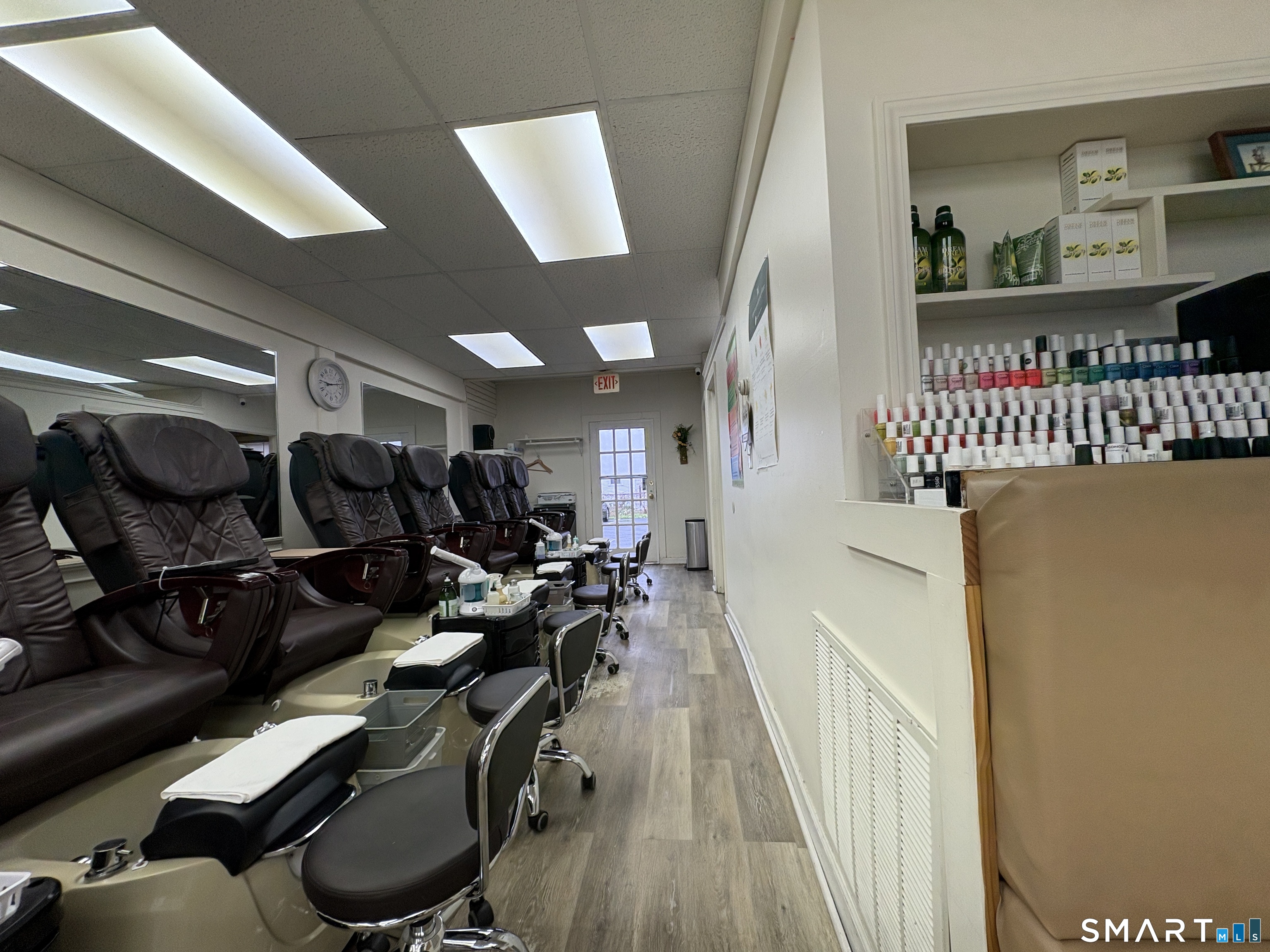 2348 Whitney Avenue Hamden CT 06518