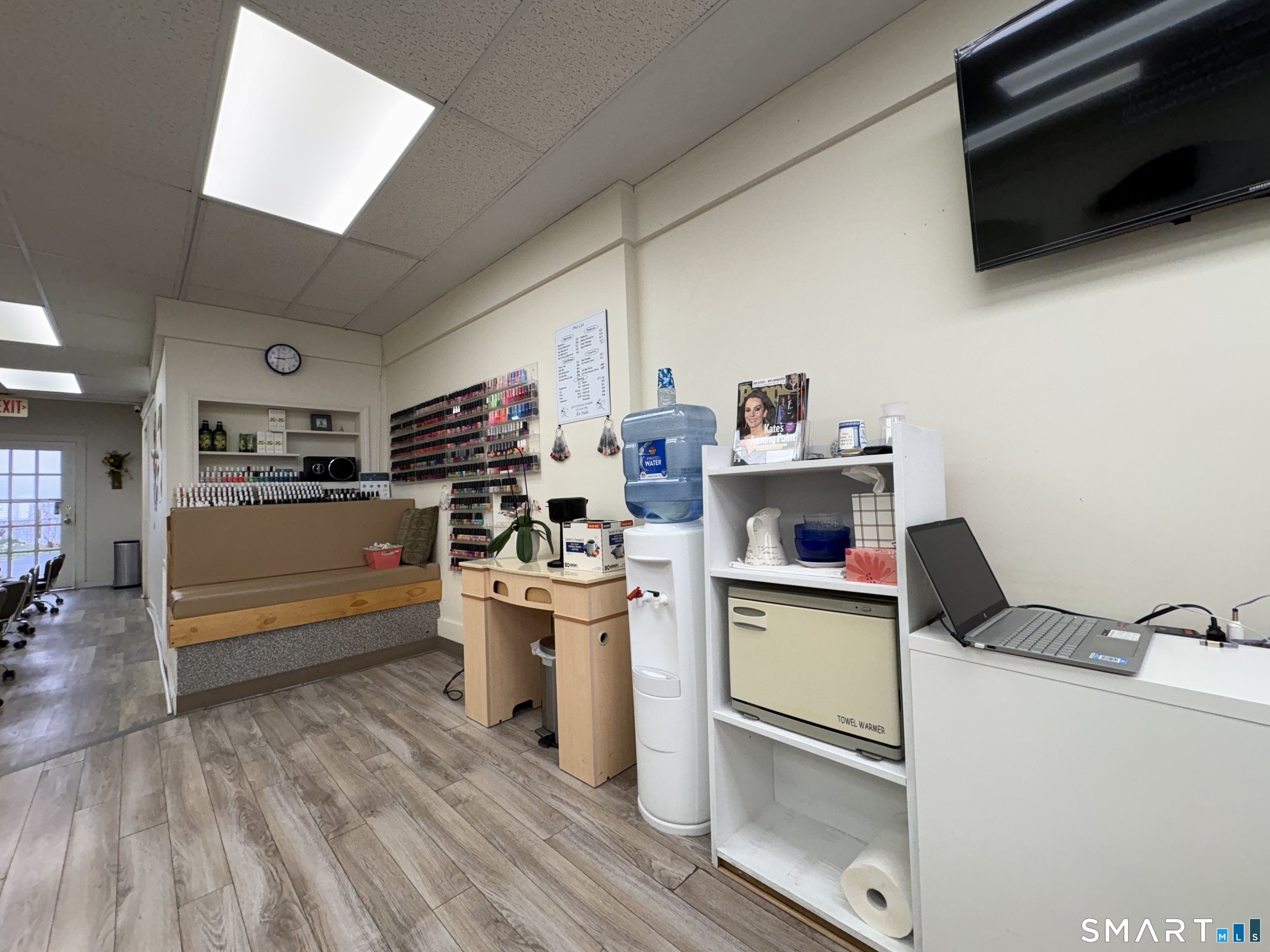 2348 Whitney Avenue Hamden CT 06518