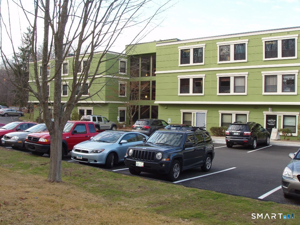 495 Gold Star Highway Groton CT 06340